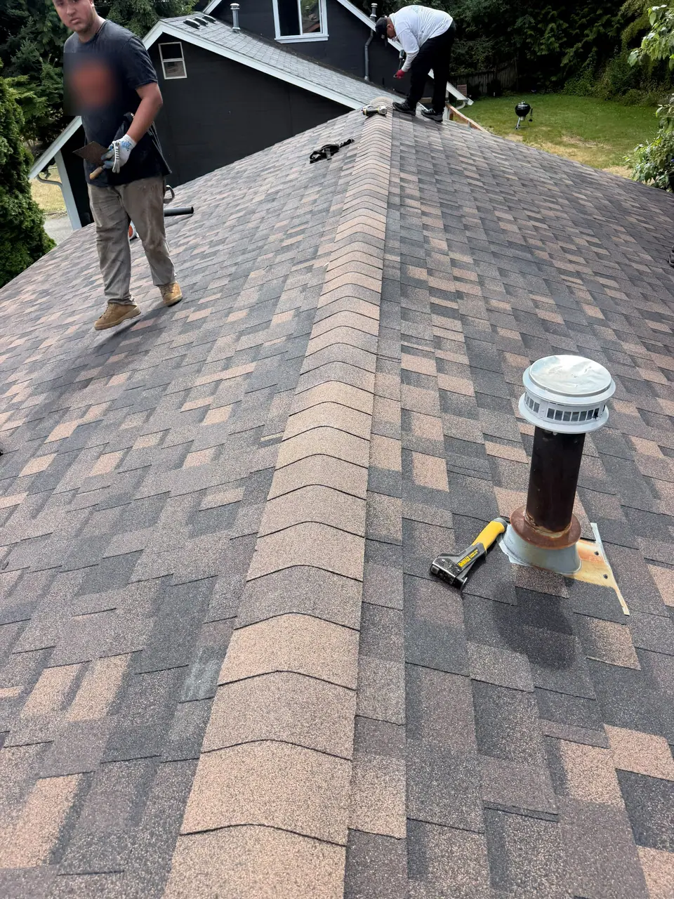Finishing the ridge