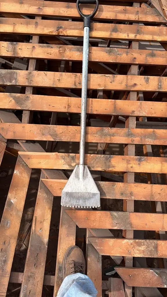 Clearing old battens