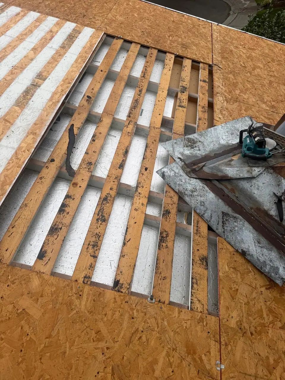 Skip sheathing around the chimney